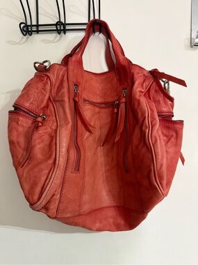 EUC Johnny Was by for Love & Liberty Red Leather Shoulder/Hand Or Crossbody Bag